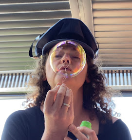 bubble blow moo
