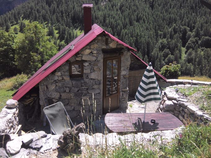 vue extérieure du studio et terrasse

