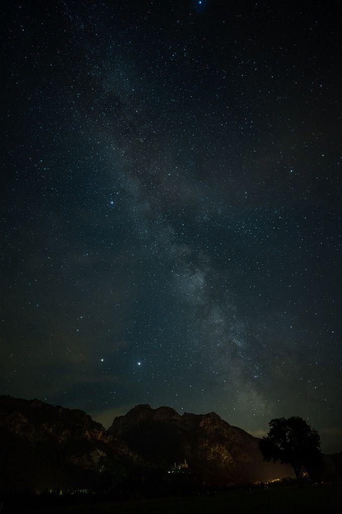 Die Nacht war leider nicht ganz klar, und trotzdem war die Milchstraße deutlich über Schloss Neuschwanstein zu sehen