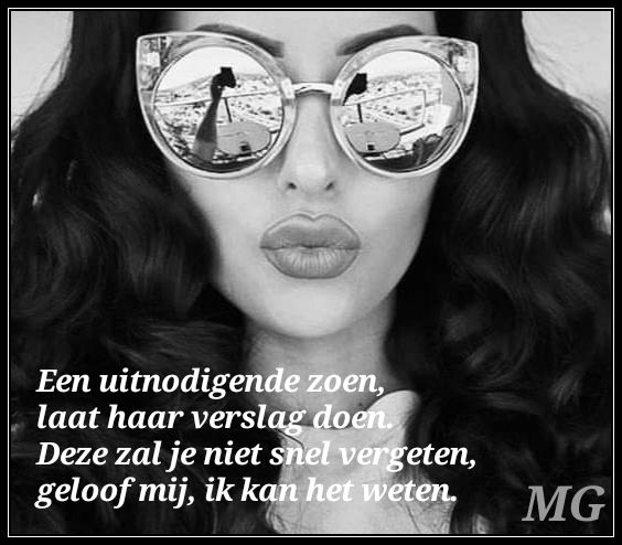 Kissssss