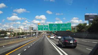 Sur la Highway contournant Atlanta