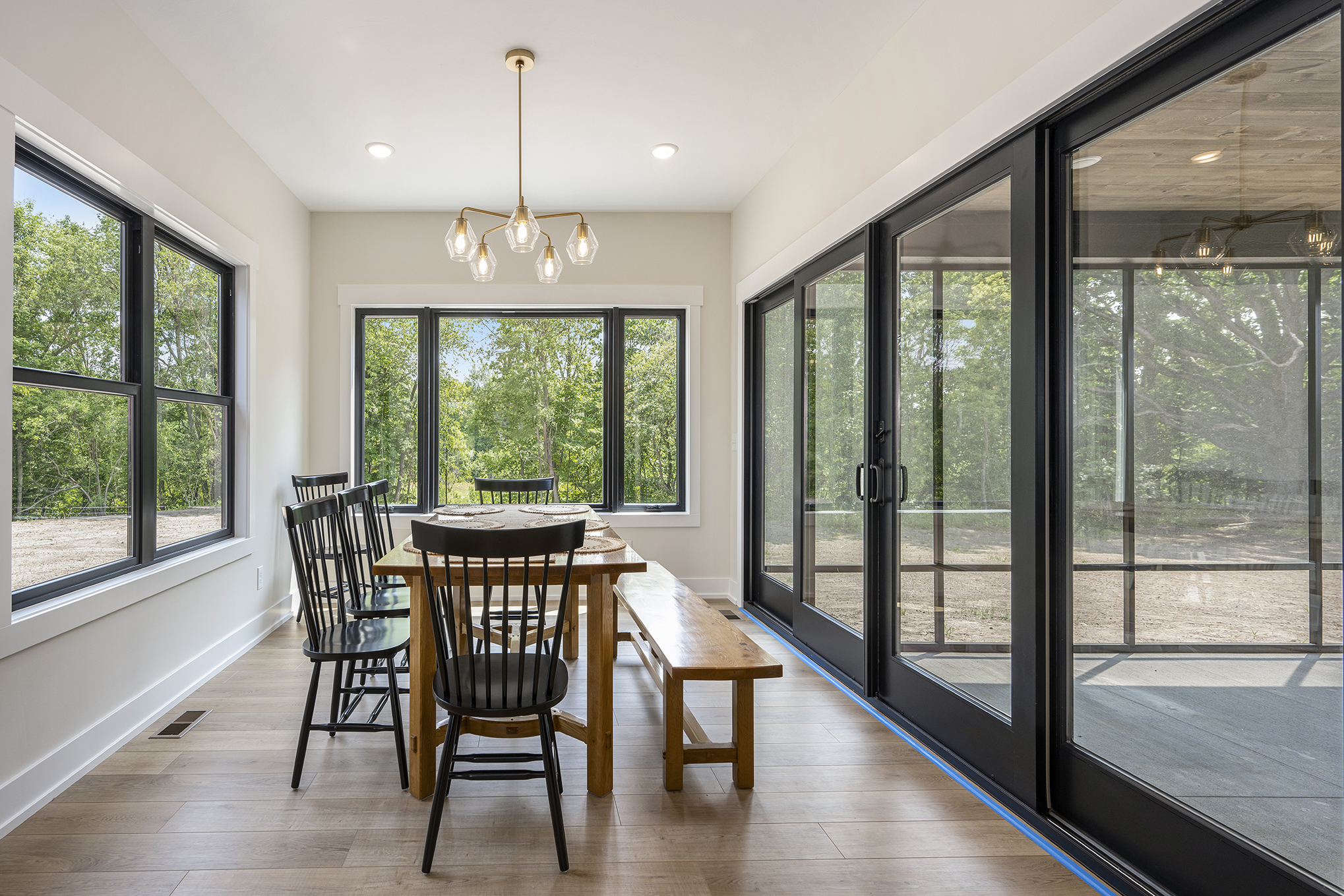 007_4668strovenact_28-1