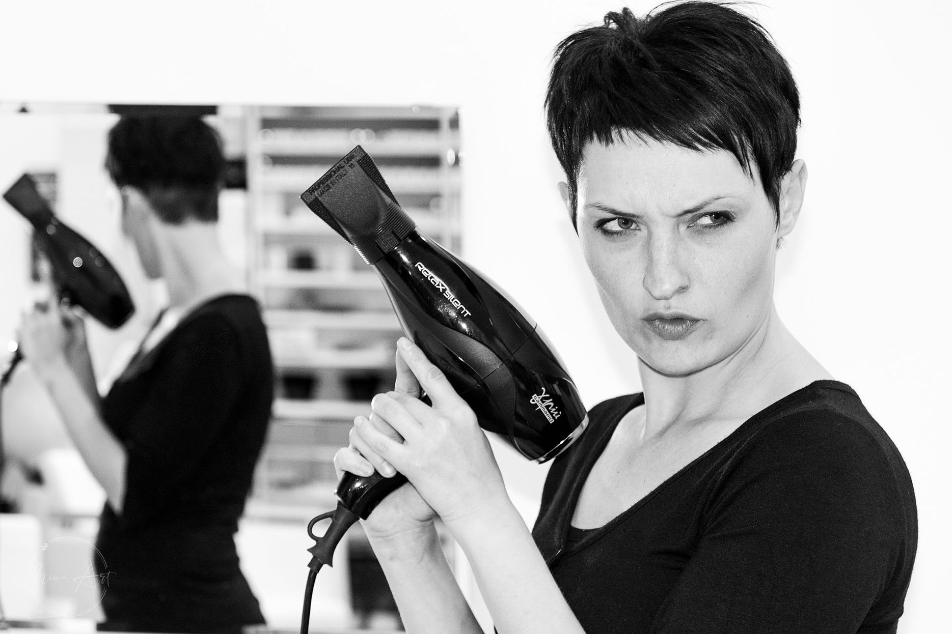 Mina Art e.U. Business Portrait