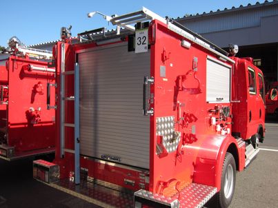 Mobile-Ladder-on-Fire-Truck-Open-scaled