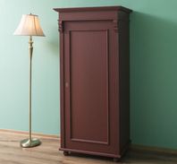 #244 Kleiderschrank in eine Farbe