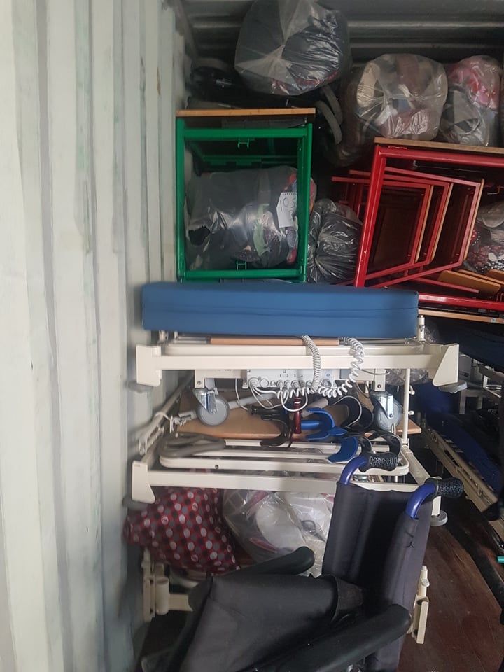 Container1