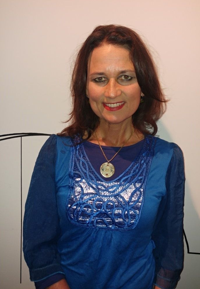 Voor info: 06-40821057 uw life- spiritueel coach en medium 
Monique Evers te boeken voor elk inzicht. Healing en Reading.