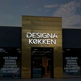 Lysskilt til Designa Køkken i Odense