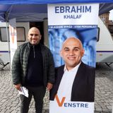 Valgreklame som roll up til Ebrahim Khalaf fra Venstre