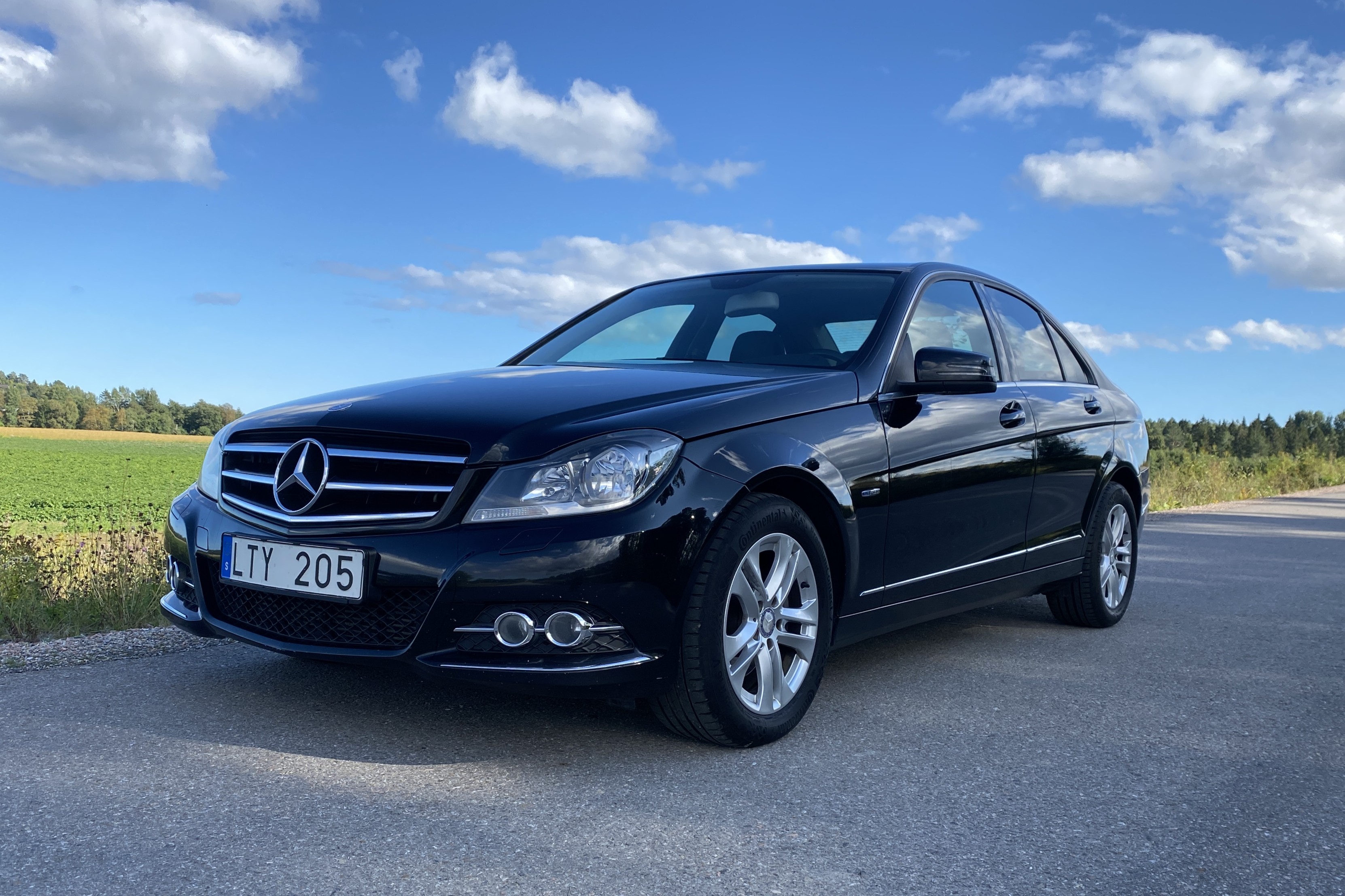 Mercedes-Benz C220