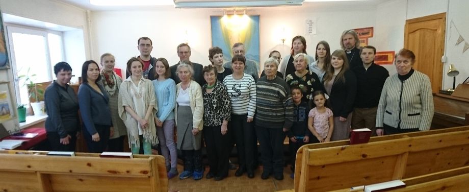 Gudstjänstdeltagare i Ingermanländska kyrkans församling i Murmansk söndagen den 28 oktober 2018.