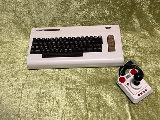 The Vic 20 Maxi
