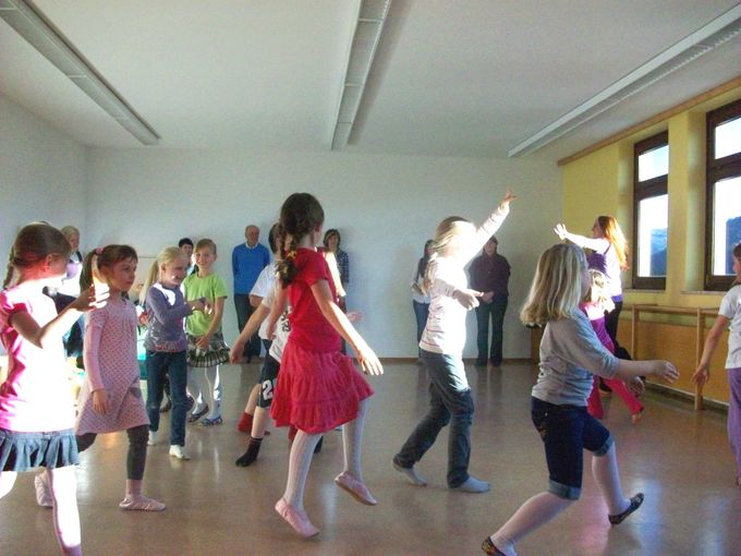 Kreativer Kindertanz
