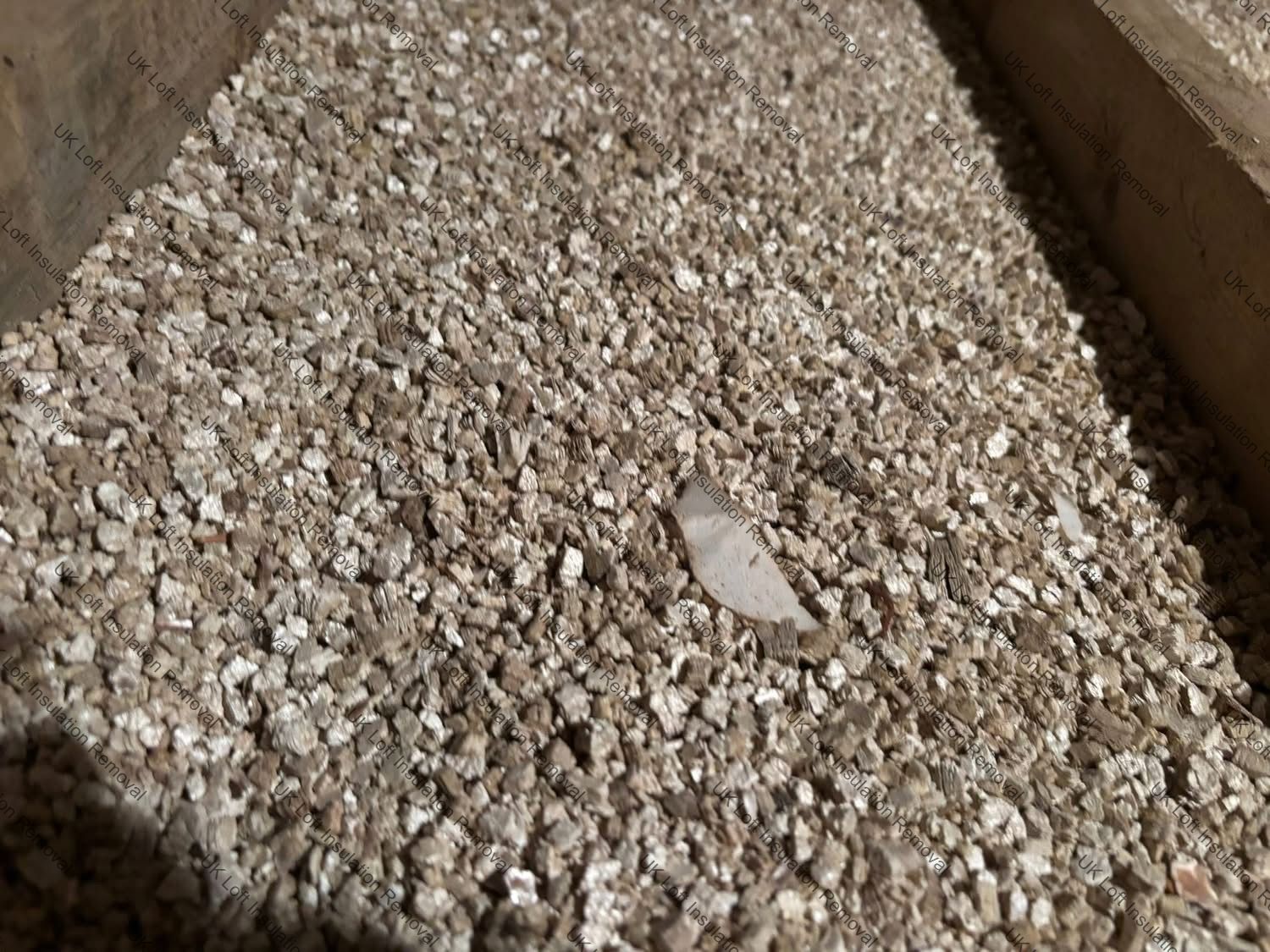 Vermiculite Loft Insulation Removal & Clean