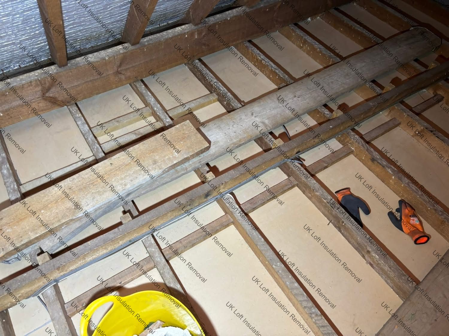 Vermiculite Loft Insulation Removal & Clean