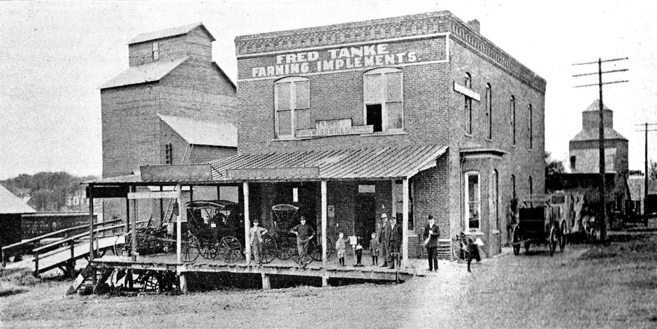 1906 