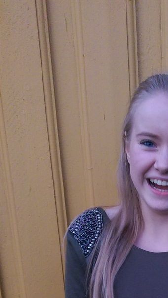 Anna med på tur