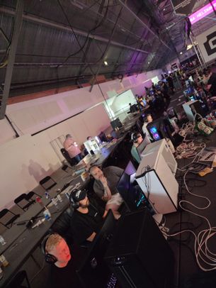 Dnsty Play CDL Finals