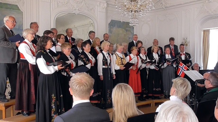 Festkonsert på Husan 17.mai 2016

Oppdatert 31.10.2017
