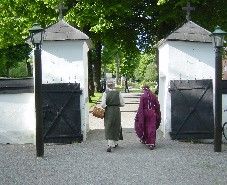 Grindstolpar o portar t Mariakyrkan