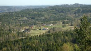 Heum, sett fra Tømmeråsen.