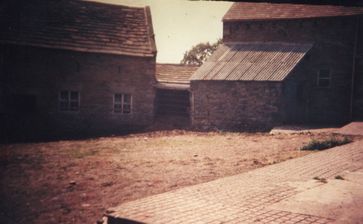 JE25 Hazelbarrow, The old yard