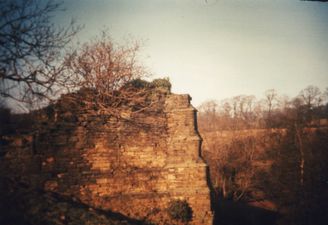 JE26 Buttress of the Old Hall