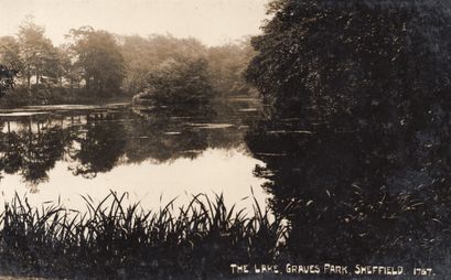 M23 Postcard No1767  The Lake, Graves Park