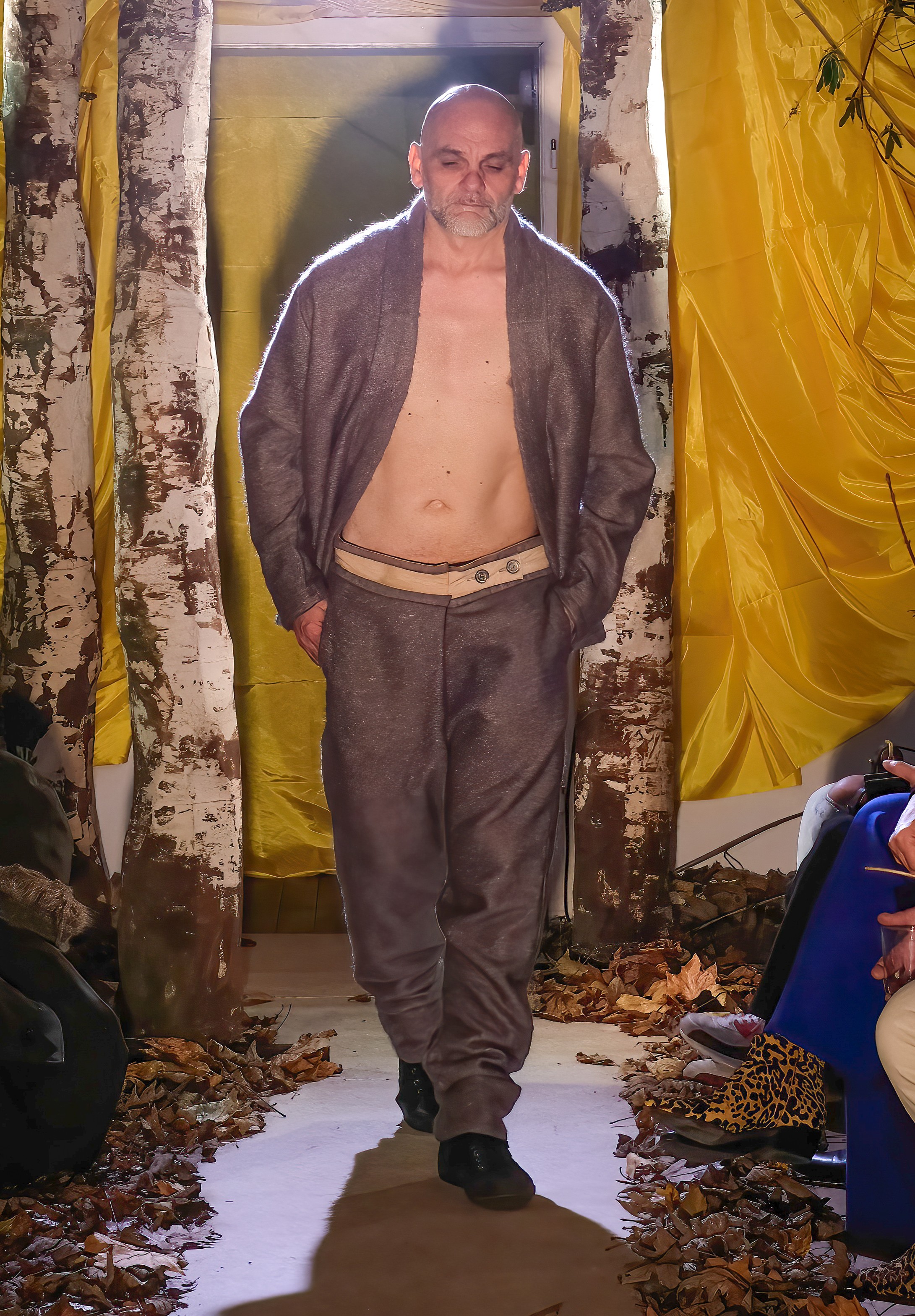 25 Ensemble Gilet RE & pantalon NGA gris recadré