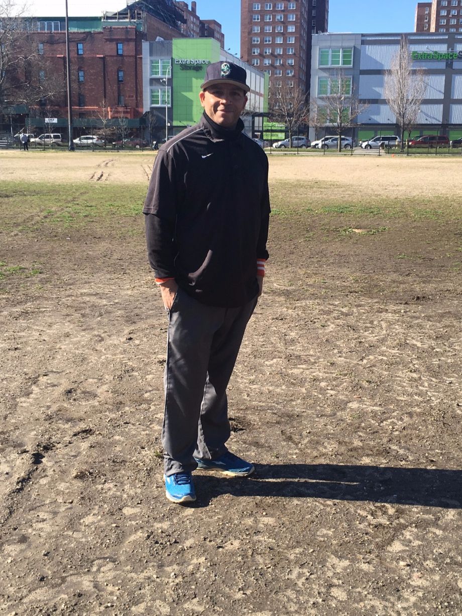 UMPIRE ROBERT RAMIREZ