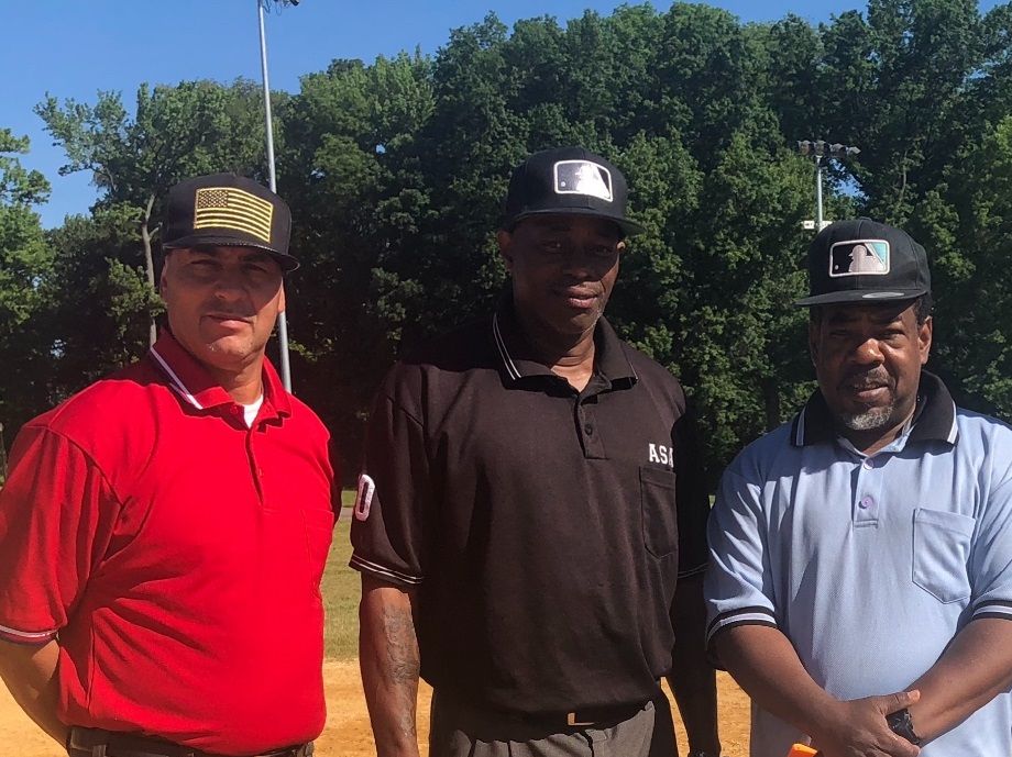 2019 EMS LEAGUE UMPIRES 
Richie, cc, Country, Mario