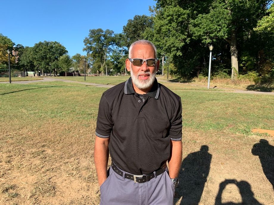 2019 SUNDAY FALL LEAGUE UMPIRE PHOTOS
UMPIRE HENRY @ KIKO” CRESPO