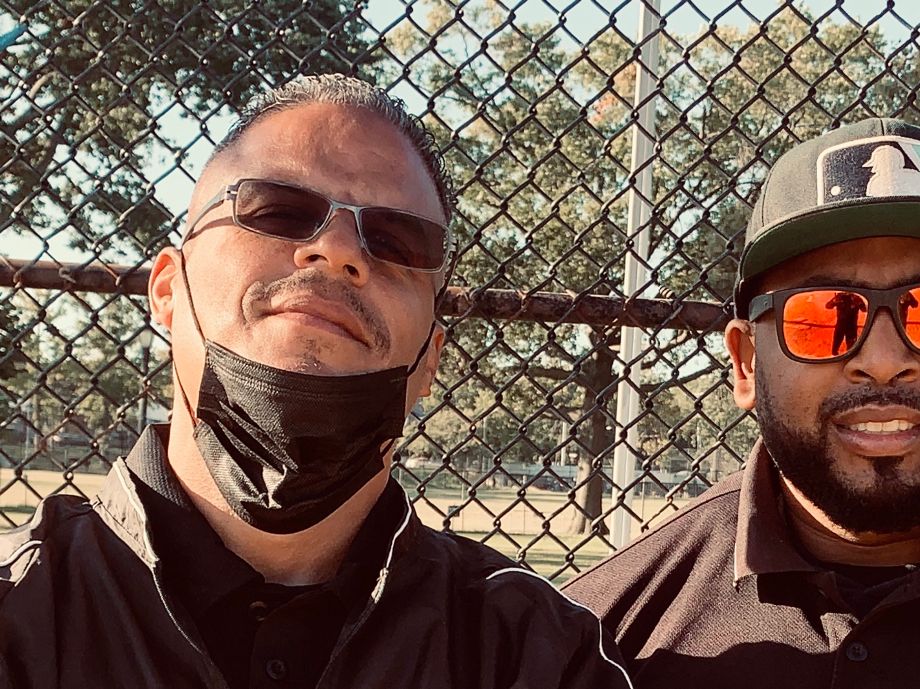 2020 SUNDAY FALL LEAGUE UMPIRE PHOTOS
UMPIRES BOMBA & NANDO 