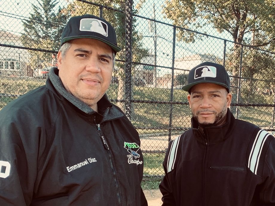 2020 SUNDAY FALL LEAGUE UMPIRE PHOTOS
UMPIRES MANNY & BOBBY