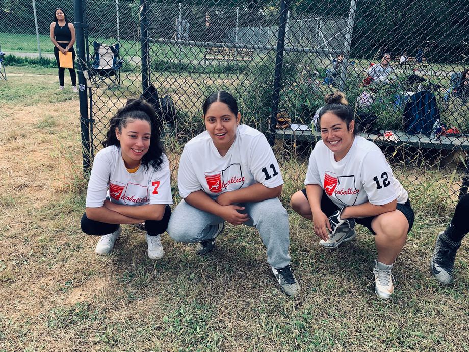 2020 NYC EMS SUNDAY FALL COED TEAM 
“ ALCOBALLICS “ LADY BALLPLAYERS