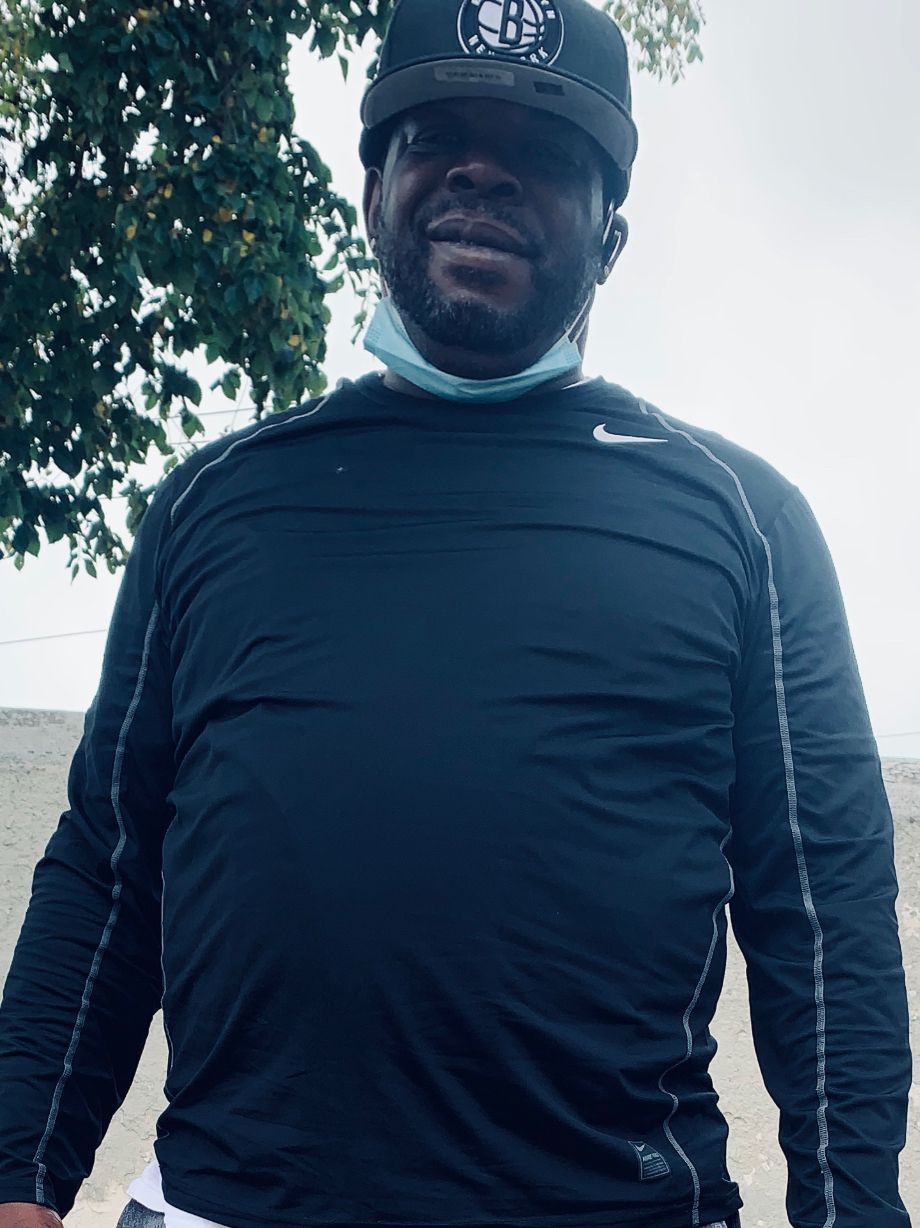 2020 SUNDAY FALL LEAGUE UMPIRE PHOTOS
UMPIRE HOLLYWOOD 