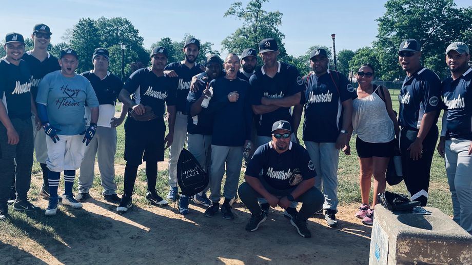 2021 EMS SUNDAY SPRING/ SUMMER MODIFIED  TEAM
“ THE MONARCHS ”
