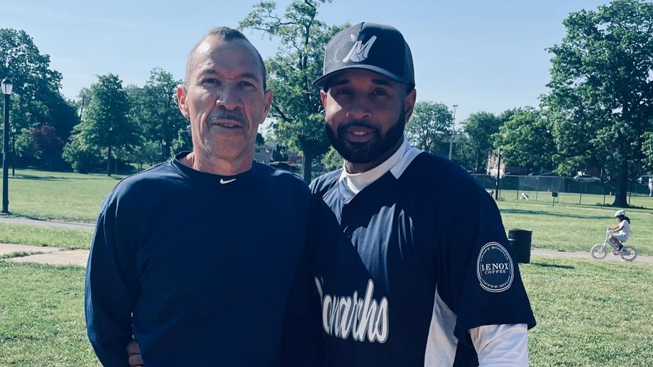 2021 EMS SUNDAY SPRING/ SUMMER MODIFIED  TEAM
“ THE MONARCHS MGRS PATRIRCK & ASST MGR”