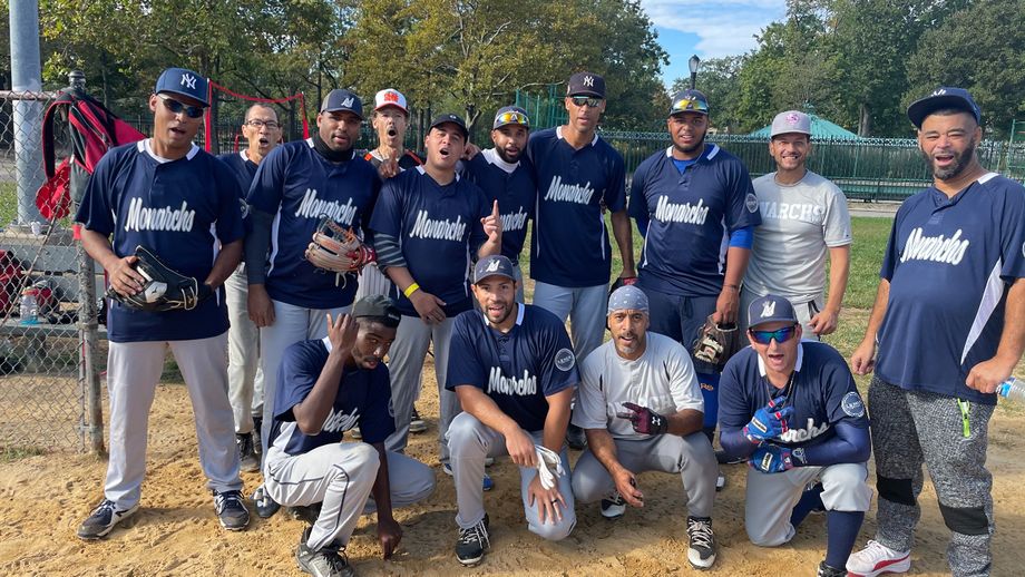 2021 NYC EMS SUNDAY FALL MODIFIED TEAM PHOTO
