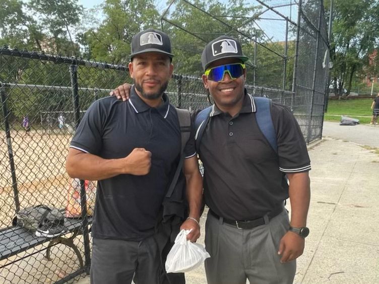 2022 SUNDAY FALL  LEAGUE UMPIRES 
ROBERT & WILLIE