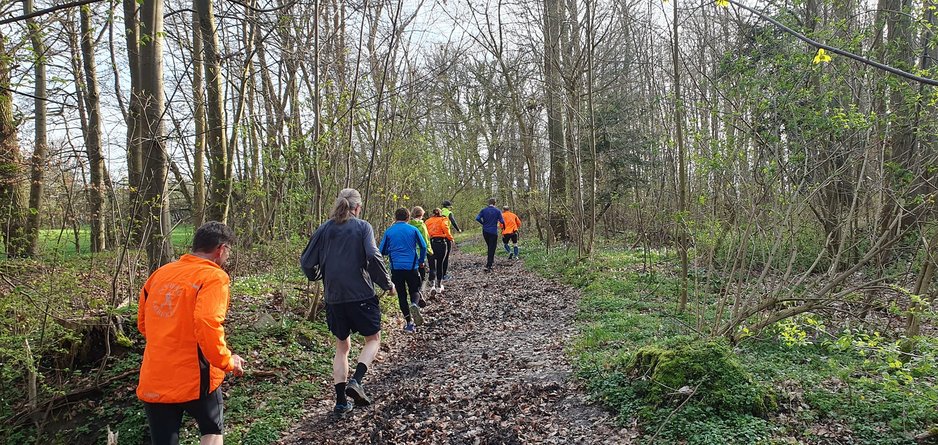 Nyråd Løbeklub i Mallings Kløft. Foto: Heidi Hansen. Nyråd Løbeklub i Mallings Kløft. Foto: Heidi Hansen.