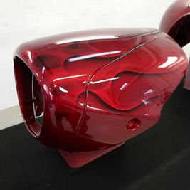 Suzuki Intruder m1800r red candy ghost classic flames 33