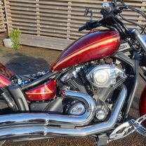 Yamaha Stryker 1300 gold stripes red marble candy 16