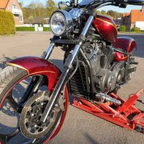 Yamaha Stryker 1300 gold stripes red marble candy 35