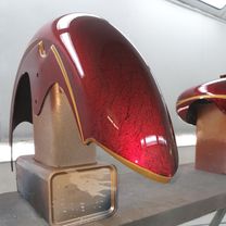 Yamaha Stryker 1300 gold stripes red marble candy 37