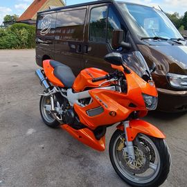 Honda VTR Firestorm 1000 orange 16