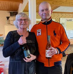 2 glade vindere Kirsten og Peter
