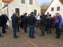 Traditionen tro startes der med en lille opstrammer