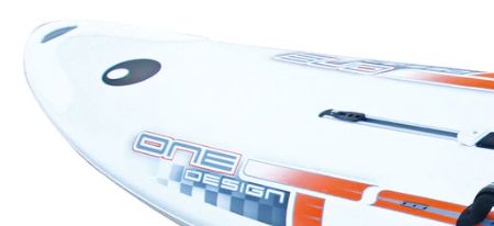 Bic sport Techno One design 293, vue générale, avec ses nombreux straps aux positionnements modulables
