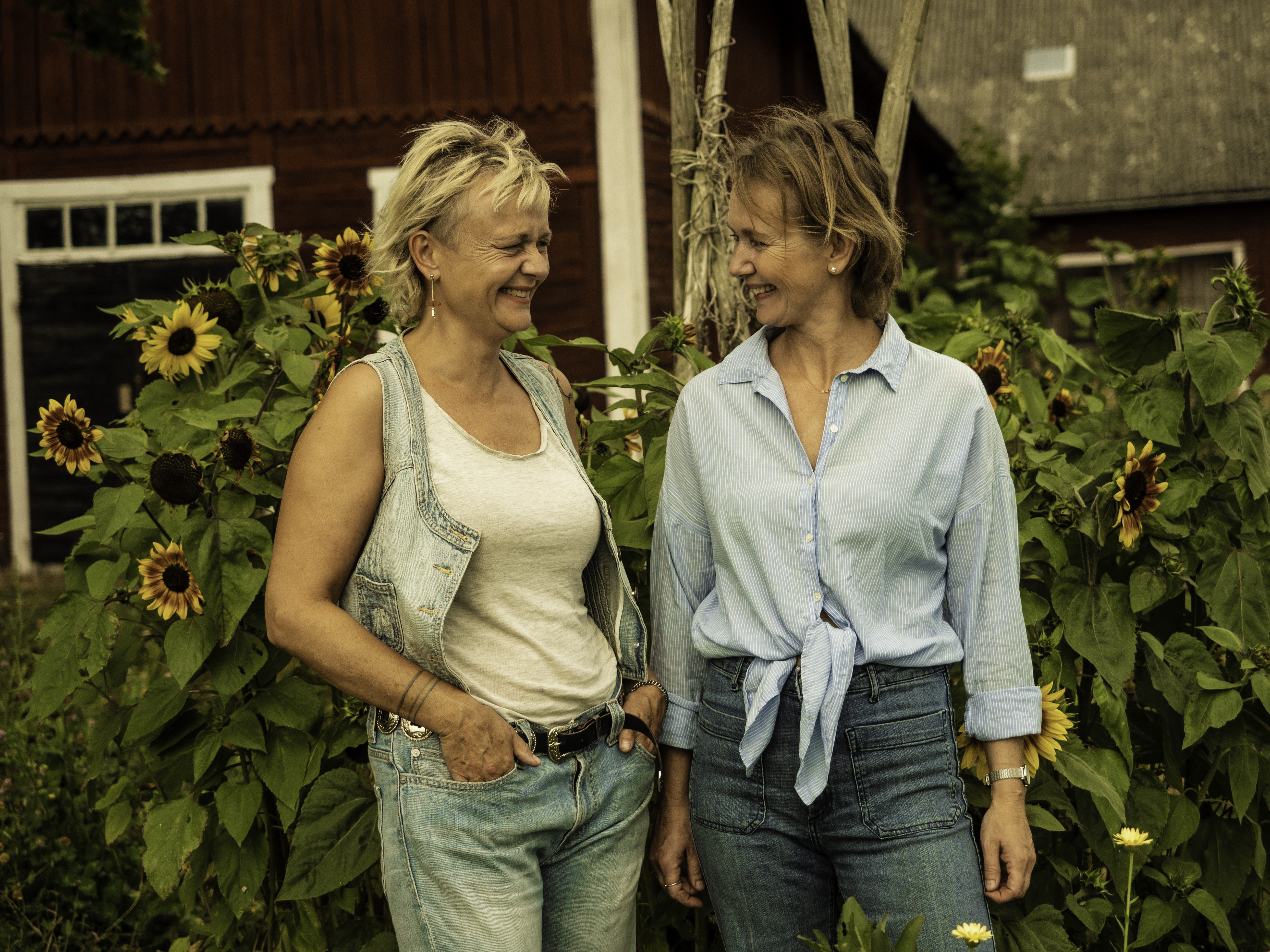 Lovisa och Helena grundare till Örbäck Systrar